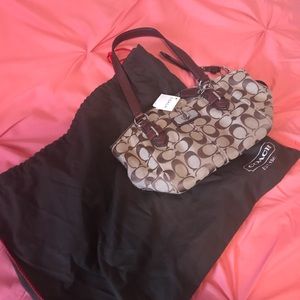 ‼️ Price Firm‼️ Double shoulder strap Coach purse